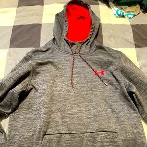 Under Armour Hoodie